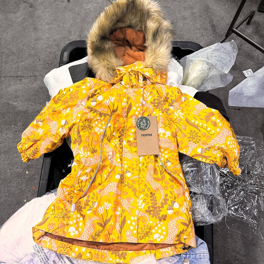 Winter jacket - Picture 3 of 5